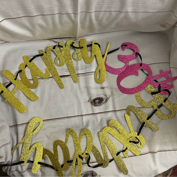 (10 Piece) 30th Birthday Pink & Gold Decorations - Picture 2 of 15